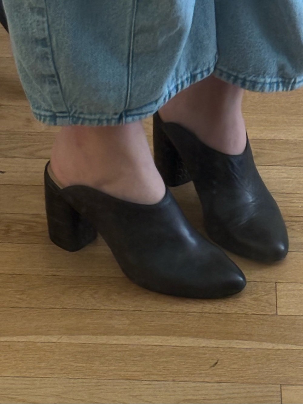 Nine West Black Leather Slip-On Block Heel Mules